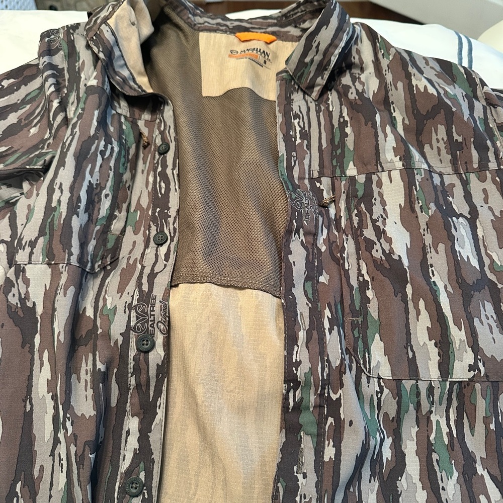 Magellan Outdoors Camouflage Shirt Jacket